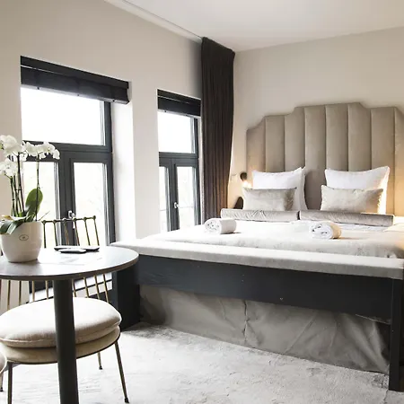 アパートホテル ハウス オブ アムステル 4*