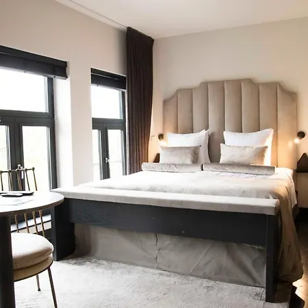 公寓式酒店 阿姆斯特尔豪斯酒店 4*