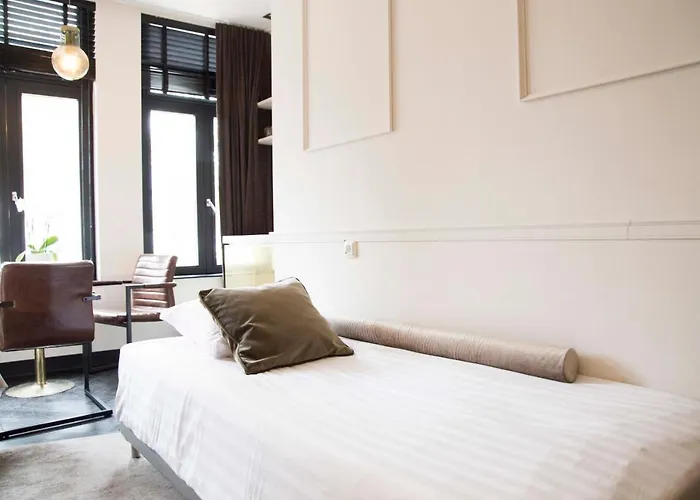 House Of Amstel מלון דירות 4*